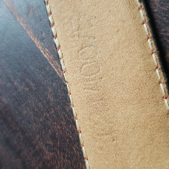 Yves Saint-Laurent belt - Picture 8 of 11